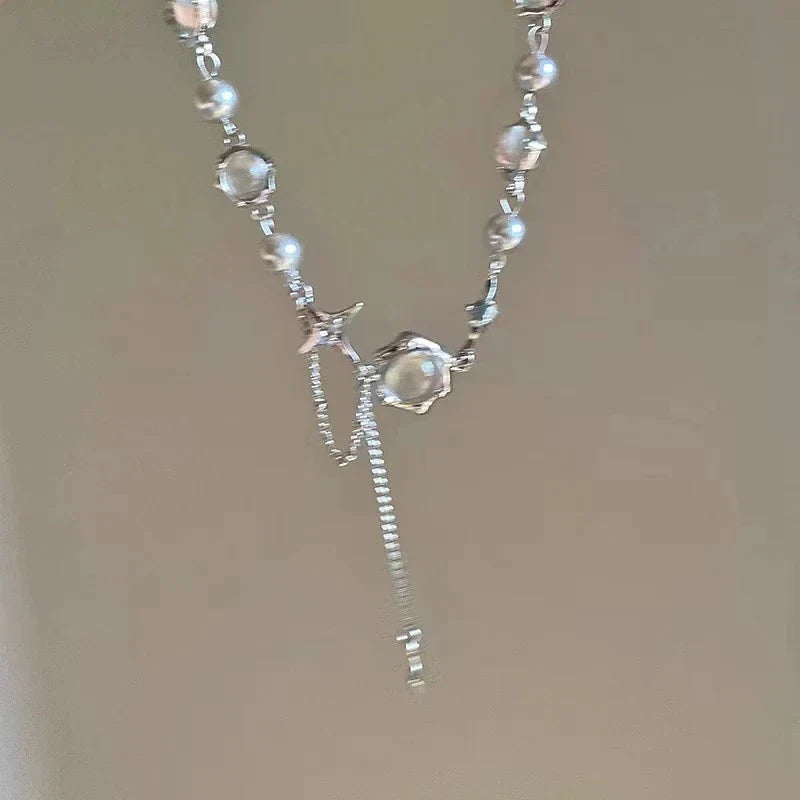 REFINED NECKLACE WITH STAR CRYSTAL CHAIN