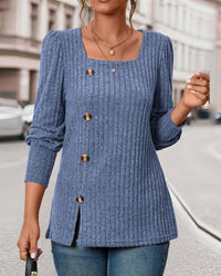 Knitted Ladies Top with Buttons – Mireille