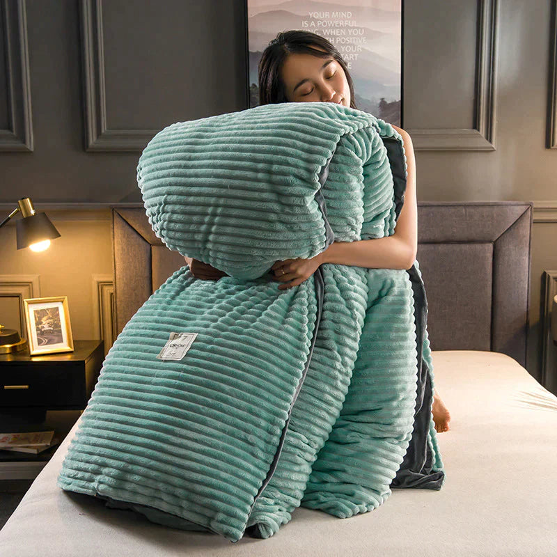 Luxurious and Comfortable Duvet Cover - DreamWeave
