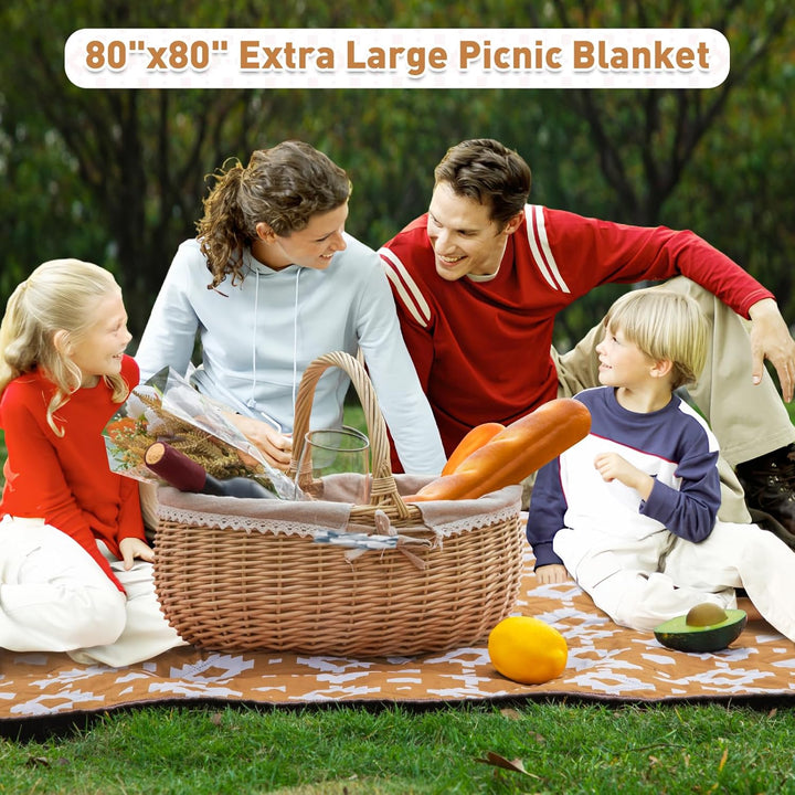 Extra Large Waterproof Picnic Blanket 200 × 200 cm with 3 Layers – MeadowRest