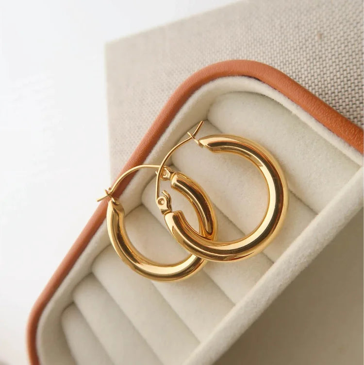 Golden Hoop Earrings - Aurélie