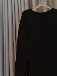 Ladies oversized jumper with V-neck & pattern – Alenia