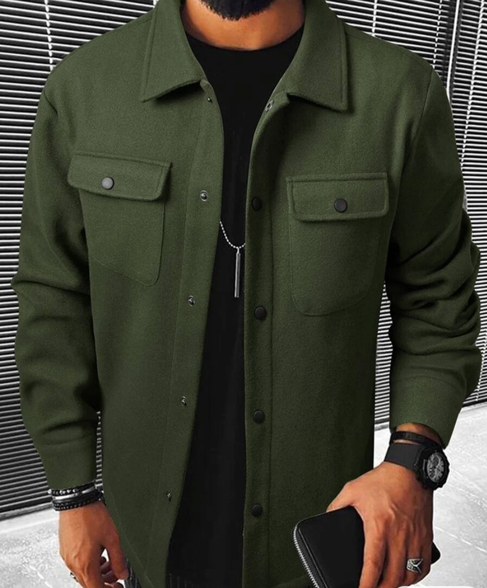 Warm men's shirt with pockets - Mateo