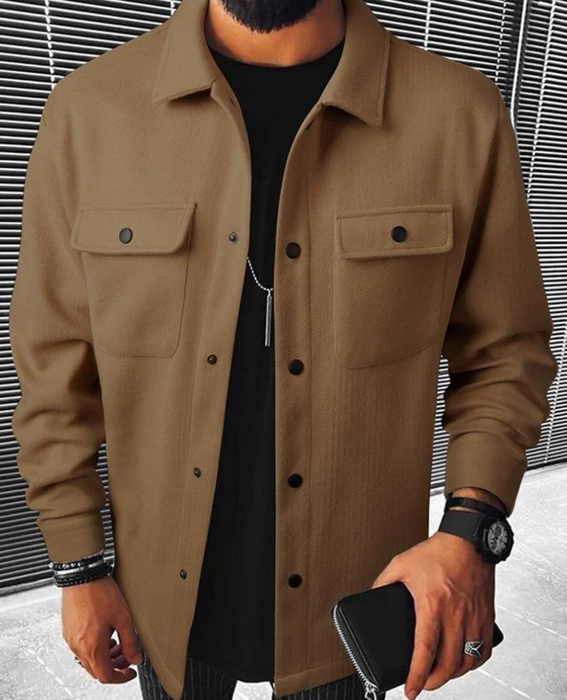 Warm men's shirt with pockets - Mateo