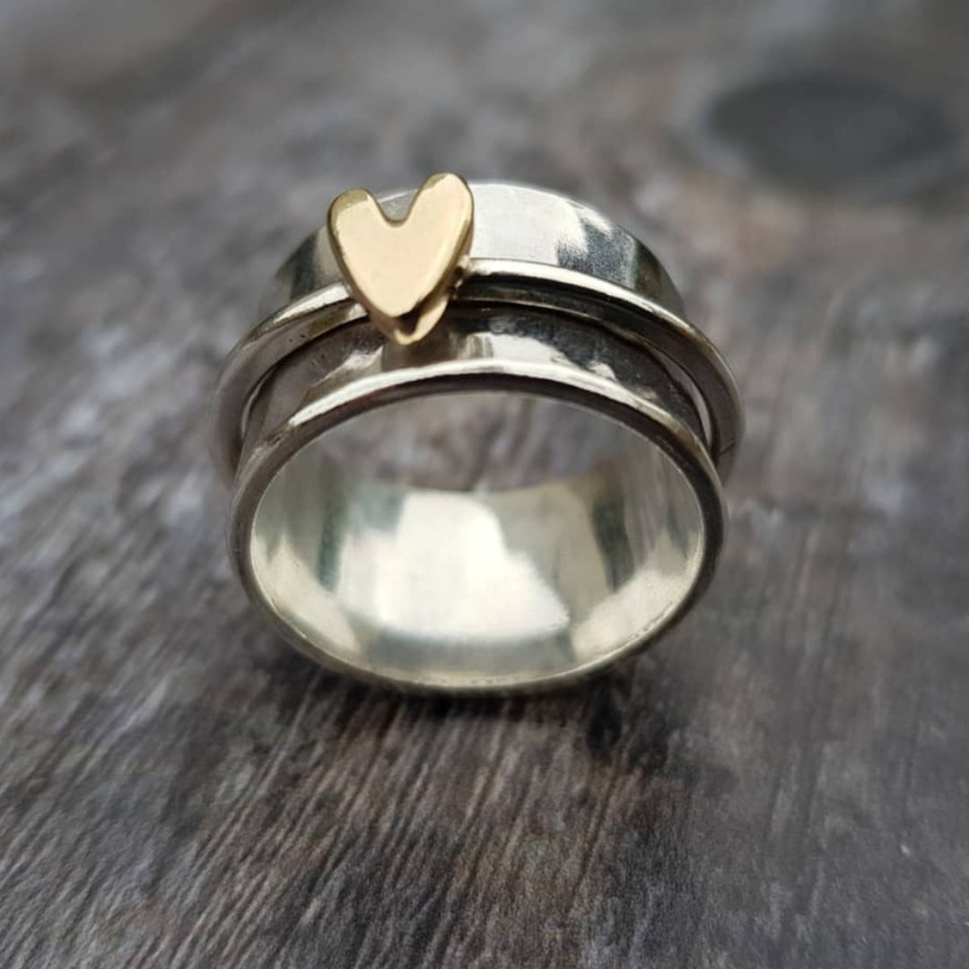 Vintage Silver Ring with Golden Heart - Auryn