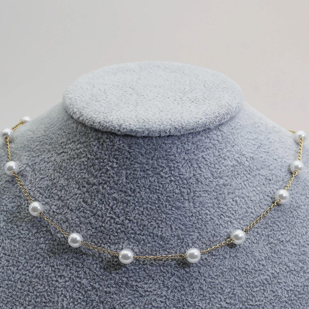 Golden Pearl Necklace - Marilena