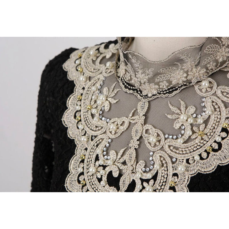 Ladies' blouse with autumnal embroidered lace – Elisabeth