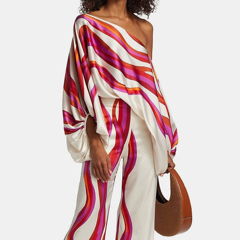 Ladies two-piece set with print & relaxed fit – Valeria