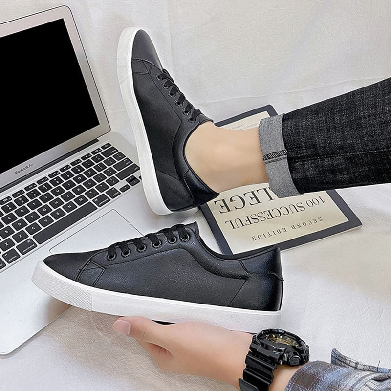 Men's Slip-on Leather Sneakers - Jonas