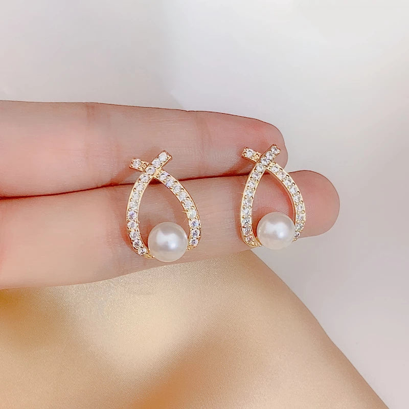 Stylish Glitter Pearl Earrings – Marie