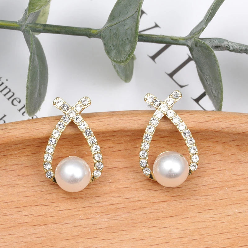 Stylish Glitter Pearl Earrings – Marie