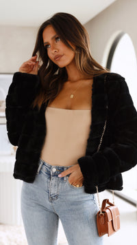 Luxe Women's Crop Jacket - Veloura