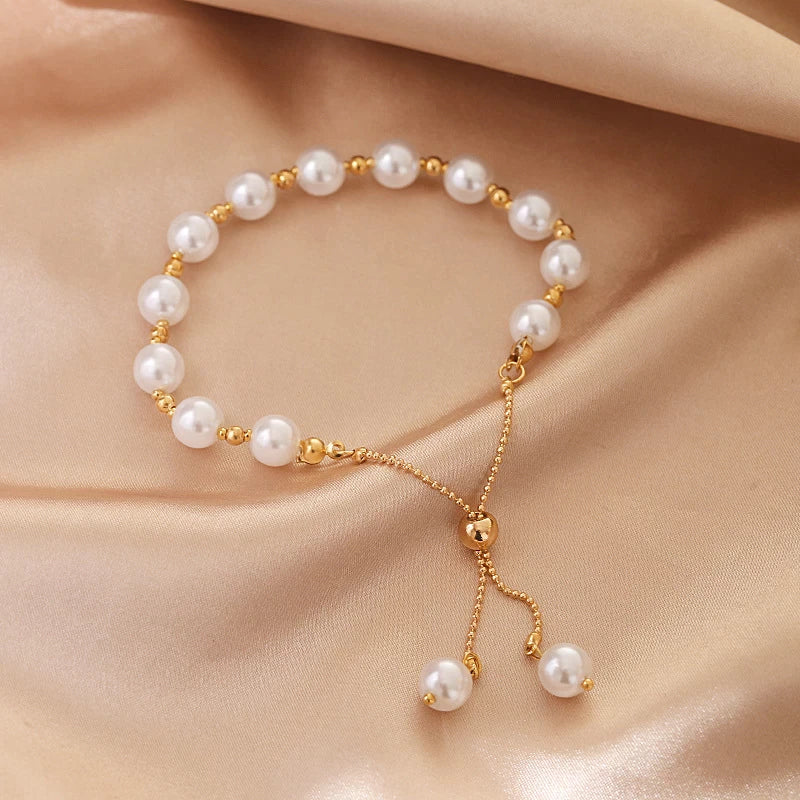 Adjustable Pearl Bracelet | Elegant & Versatile Jewellery