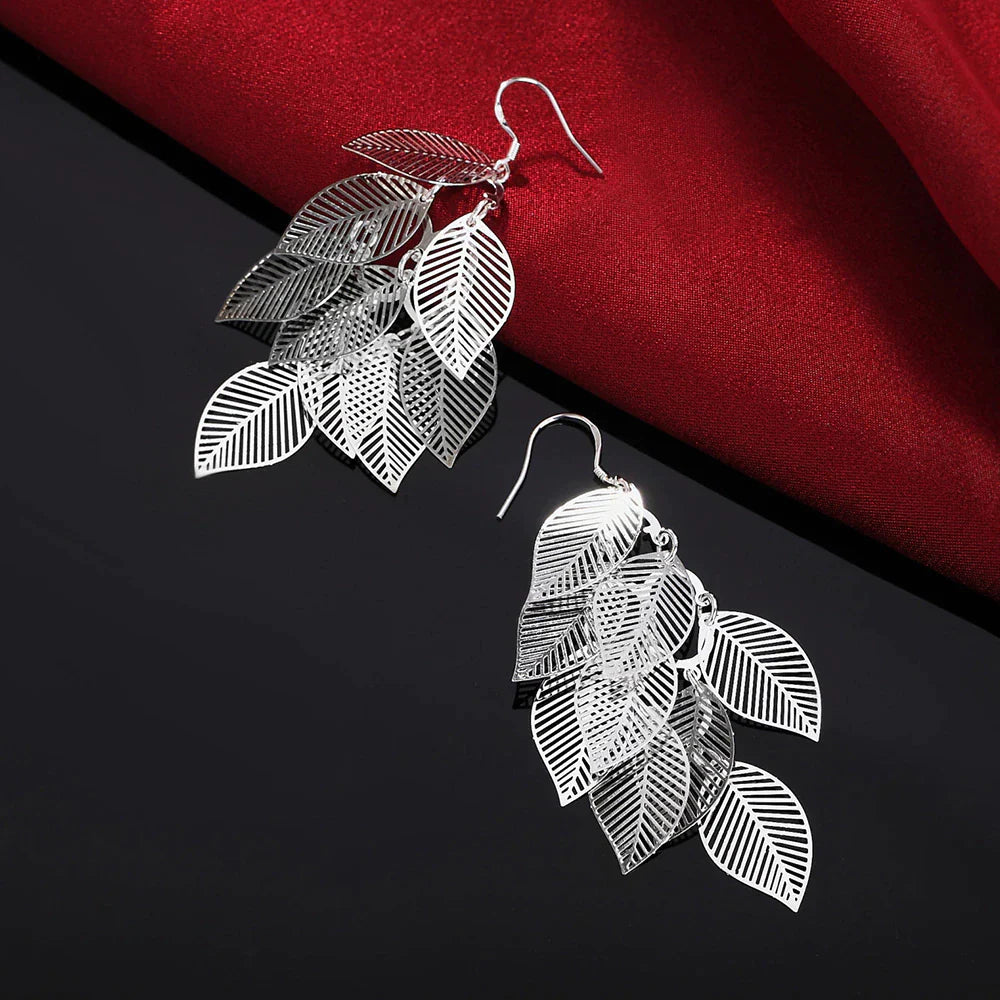 Delicate Layered Earrings With Leaves