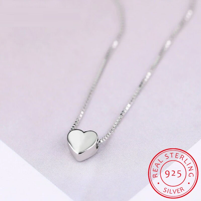 Minimalist Smooth Heart Necklace