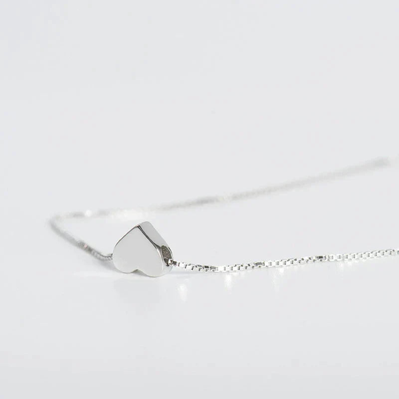 Minimalist Smooth Heart Necklace