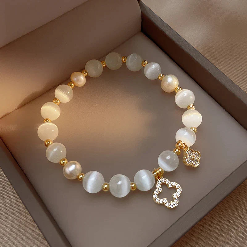 NATURAL CRYSTAL AND PEARL BRACELET