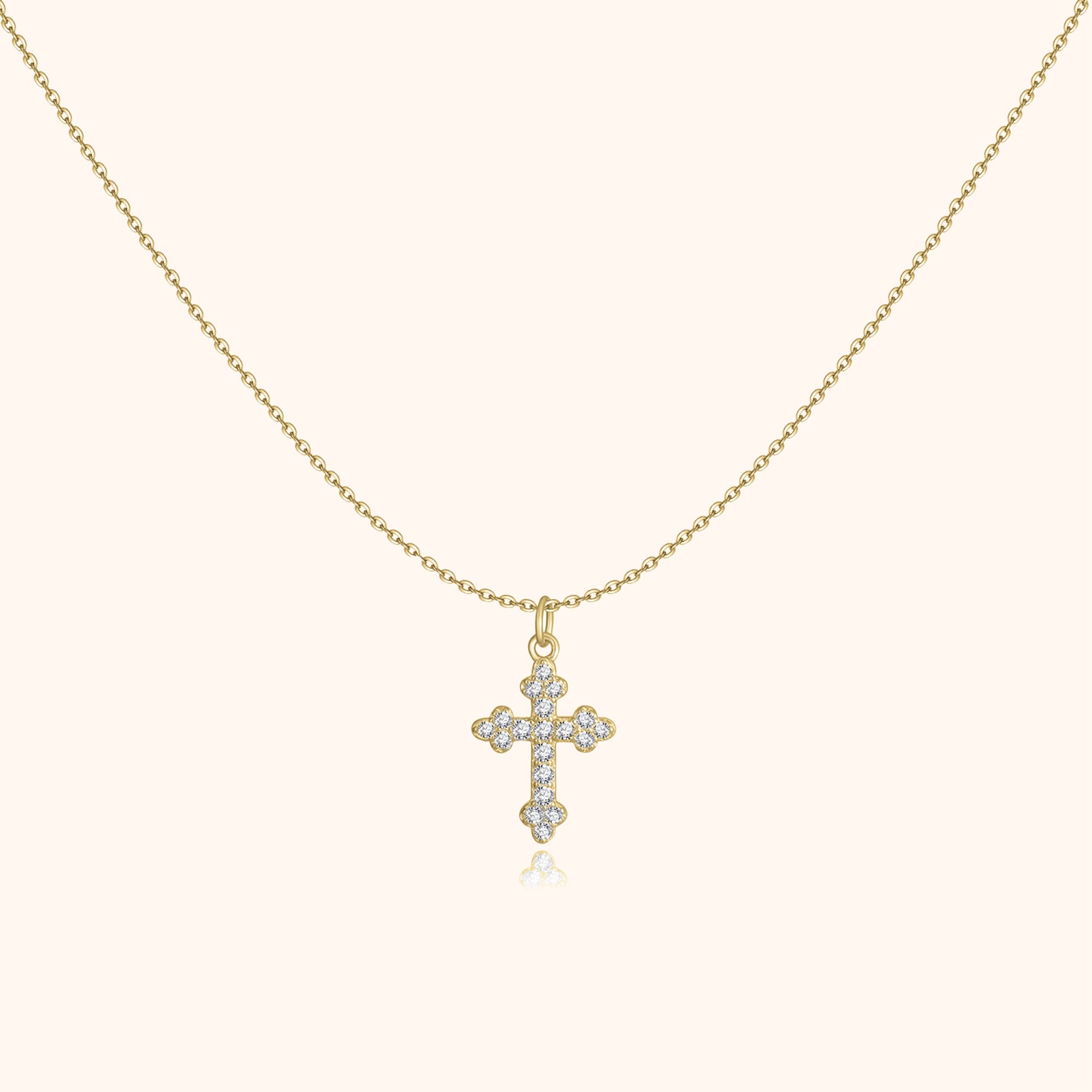 Stylish Cross Pendant Necklace – Clémence