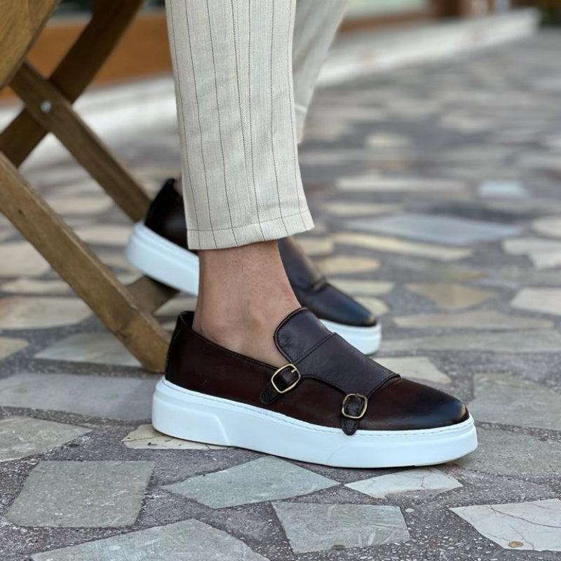 Lace-free men's leather sneakers with buckle details – Dante