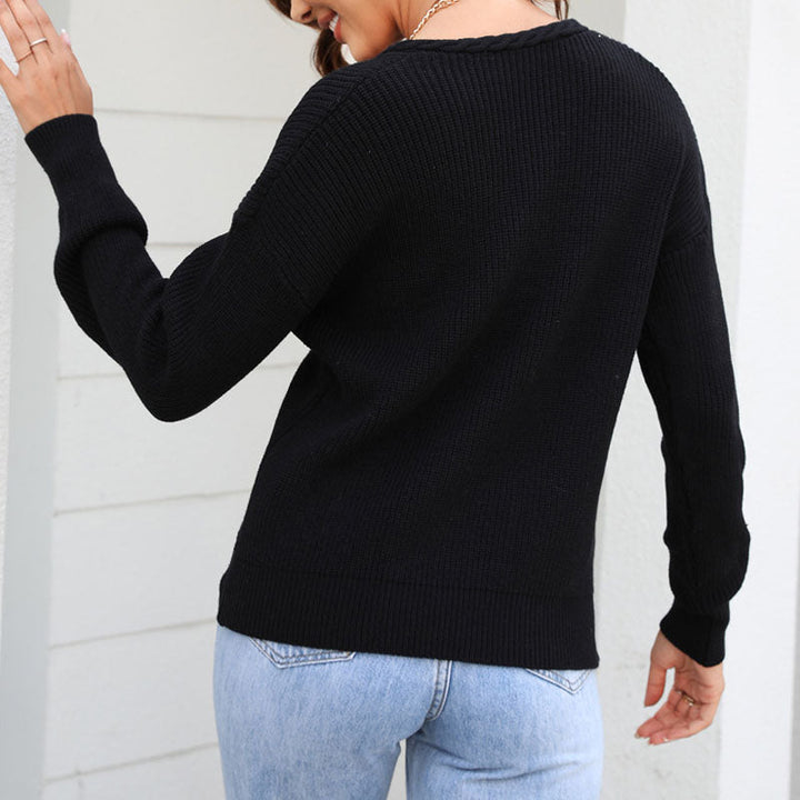 Women's knitted sweater with V-neck in loose fit – Wanfrieda