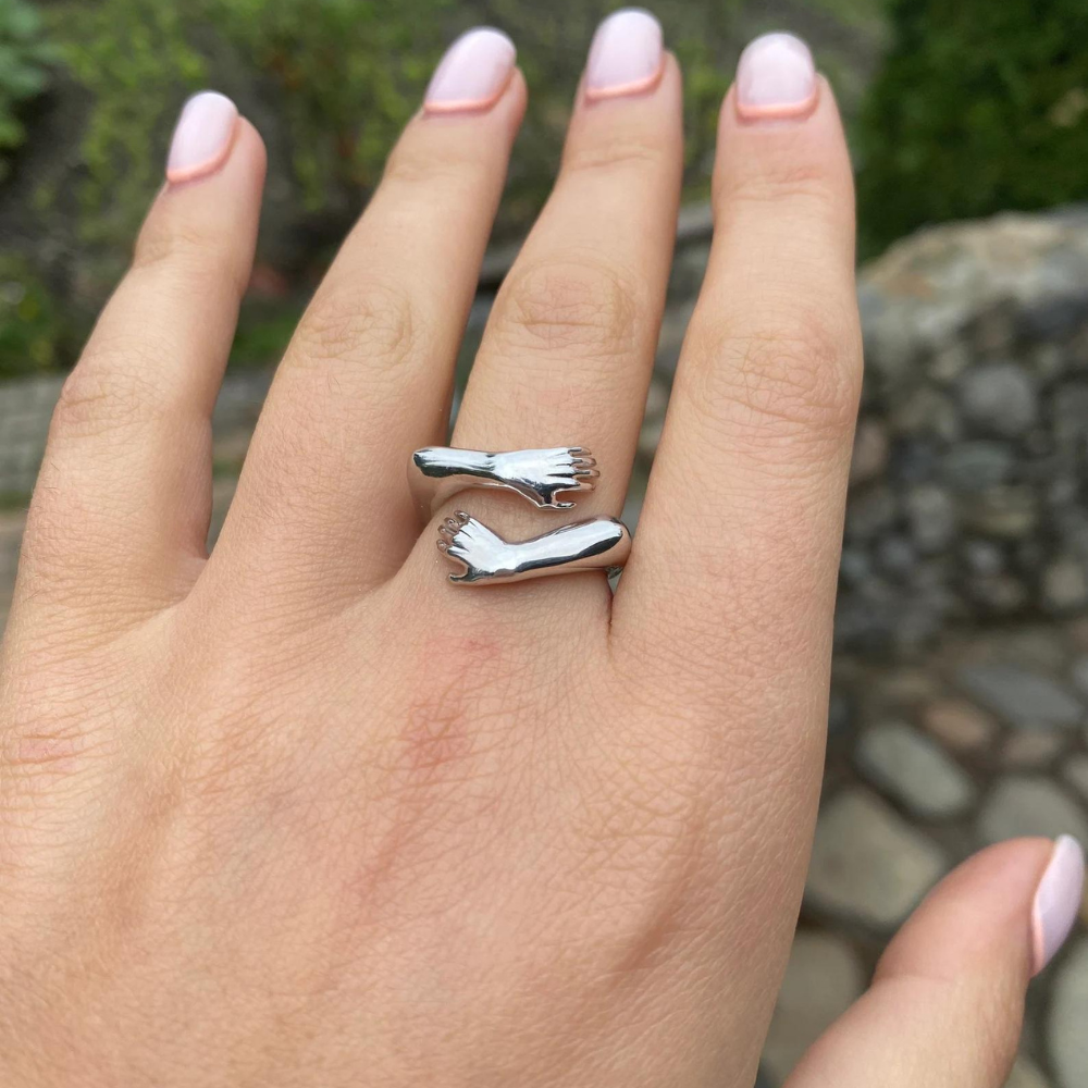 Silver Hug Ring | Elegant Hug Design