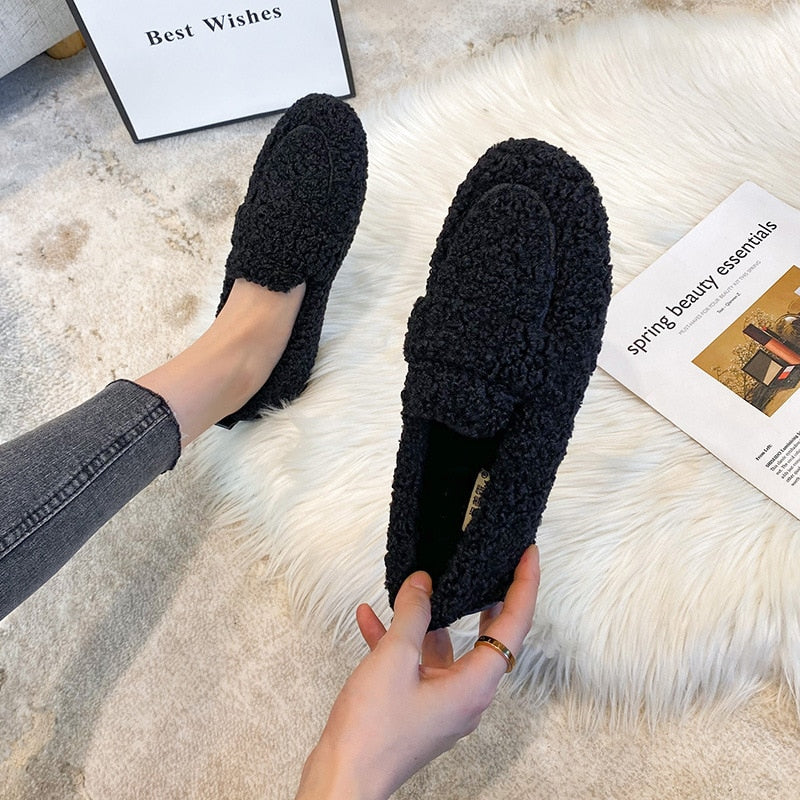 Comfortable women's house slippers – Lina