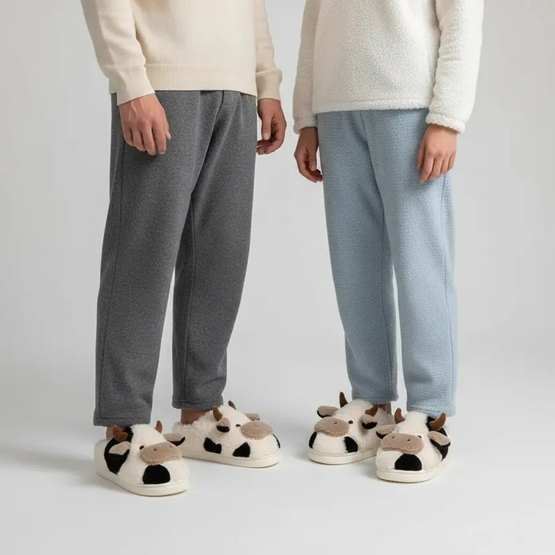 Soft plush slippers - CuddleCow