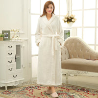Indy Liebe Nest Bathrobe | Soft & Stylish