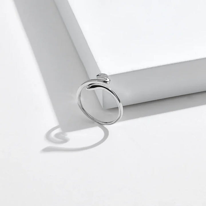 Adjustable Snake Ring – Amira-State of Style