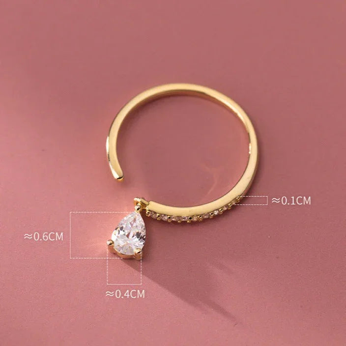 Adjustable Teardrop Ring – Isaline-Gold-State of Style