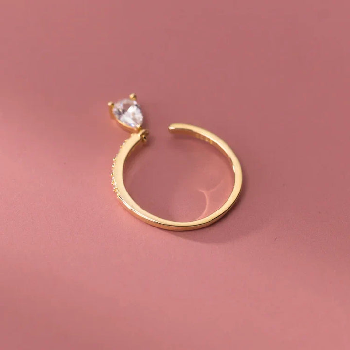 Adjustable Teardrop Ring – Isaline-Gold-State of Style
