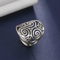 Adjustable Triskel Ring | Celtic Knot Design | Unique Statement Jewellery-Silber-State of Style