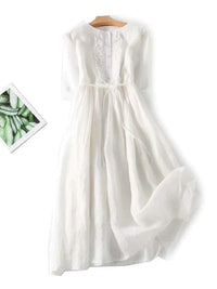 Airy linen dress with a loose fit for summer – Selina-White-M-State of Style