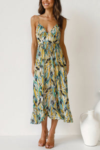 Airy maxi summer dress with a waist cut - Mira-Green-S-State of Style