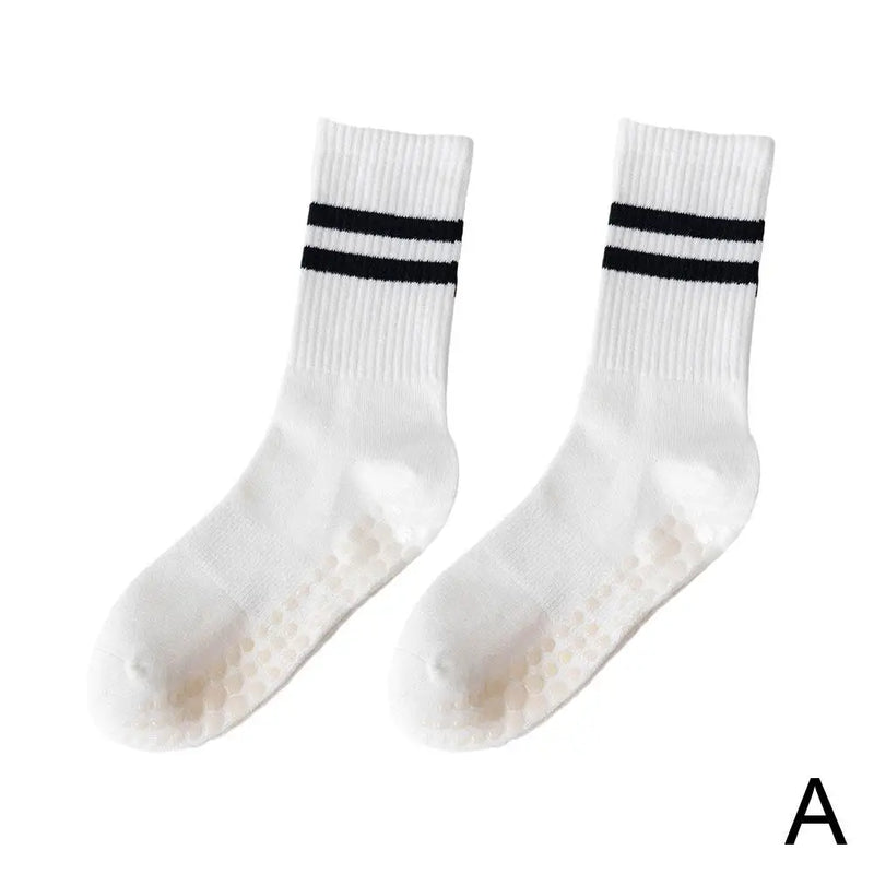 Anti-Slip Mid-Tube Sports Socks for Fitness and Yoga - GripFit-White-State of Style