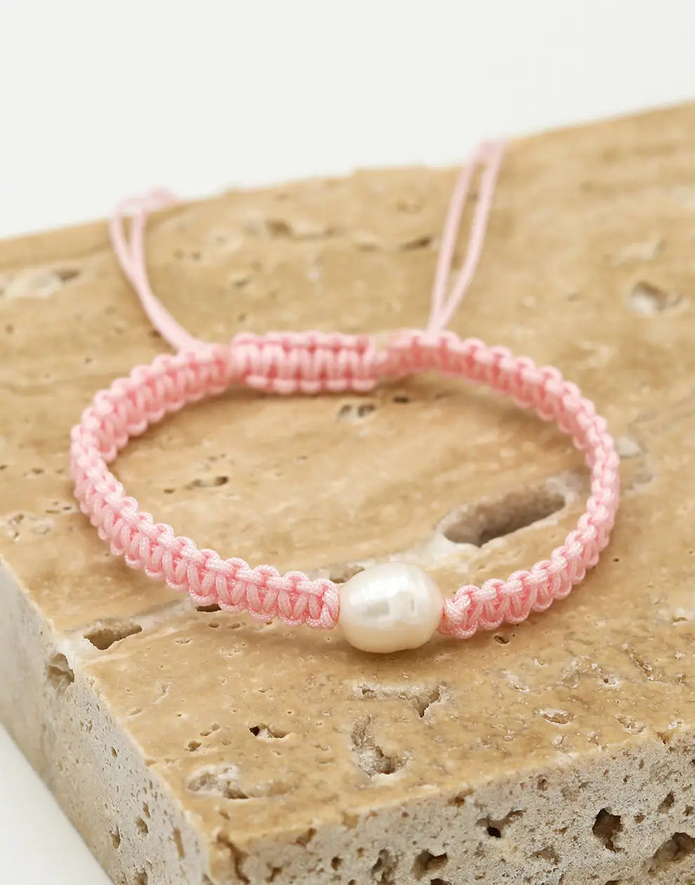 Elegant Pink Pearl Bracelet | Timeless Design for Every Occasion