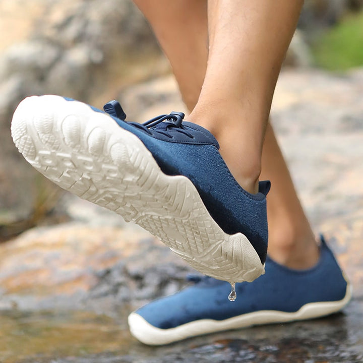 Barefoot sports shoes with non-slip sole – Leonis-Blue-4.5-State of Style