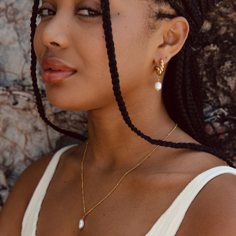 Baroque Pearl Pendant Necklace - Anisa-Gold-State of Style