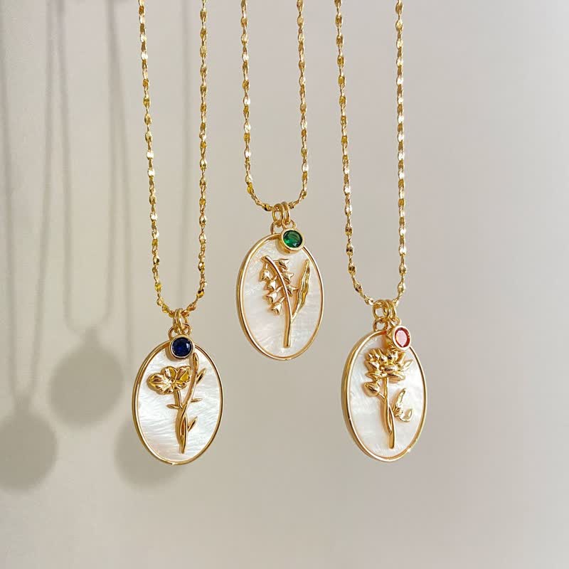 Birthstone with Birth Flowers Necklace - Aurora-January - Carnation-State of Style