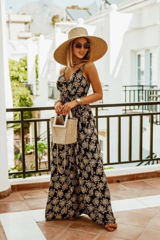 Boho maxi dress with floral pattern for summer - Yara-Black-S-State of Style