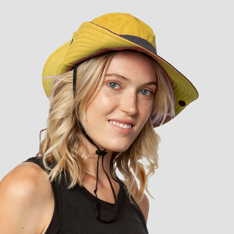 Breathable UV Protection Women's Sun Hat Foldable with Ponytail Opening – Liane (Buy 1, Get 1 FREE)-Red-State of Style