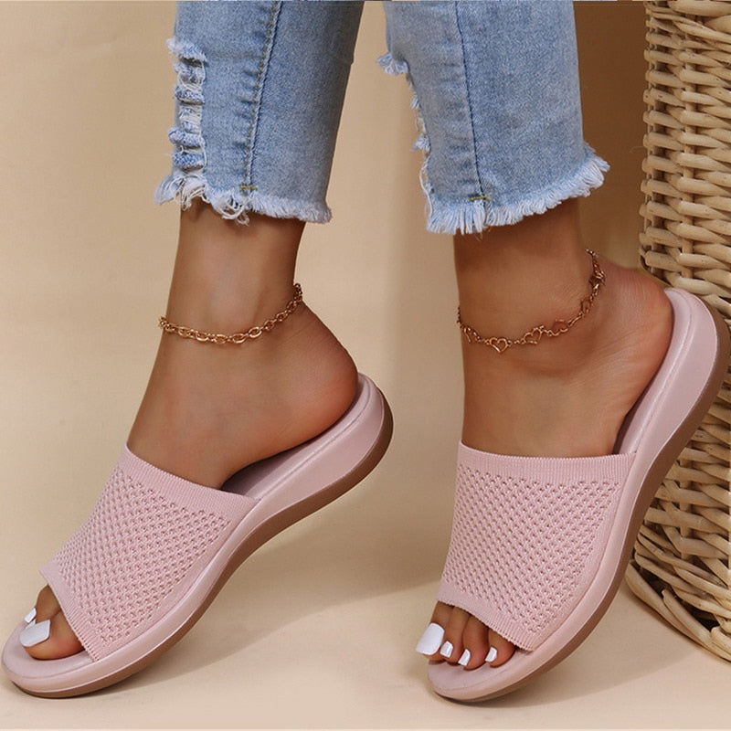 Breathable women's mesh slippers with footbed – Liora-Light pink-3.5-State of Style