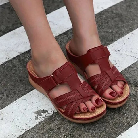 Breathable women's sandals for everyday wear with orthopedic comfort – Leila-Red-3-State of Style