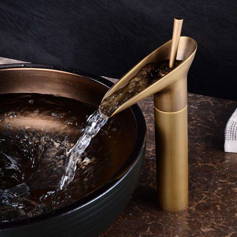 CascadeFlow Luxe Waterfall Basin Mixer Tap-Antique Short-State of Style