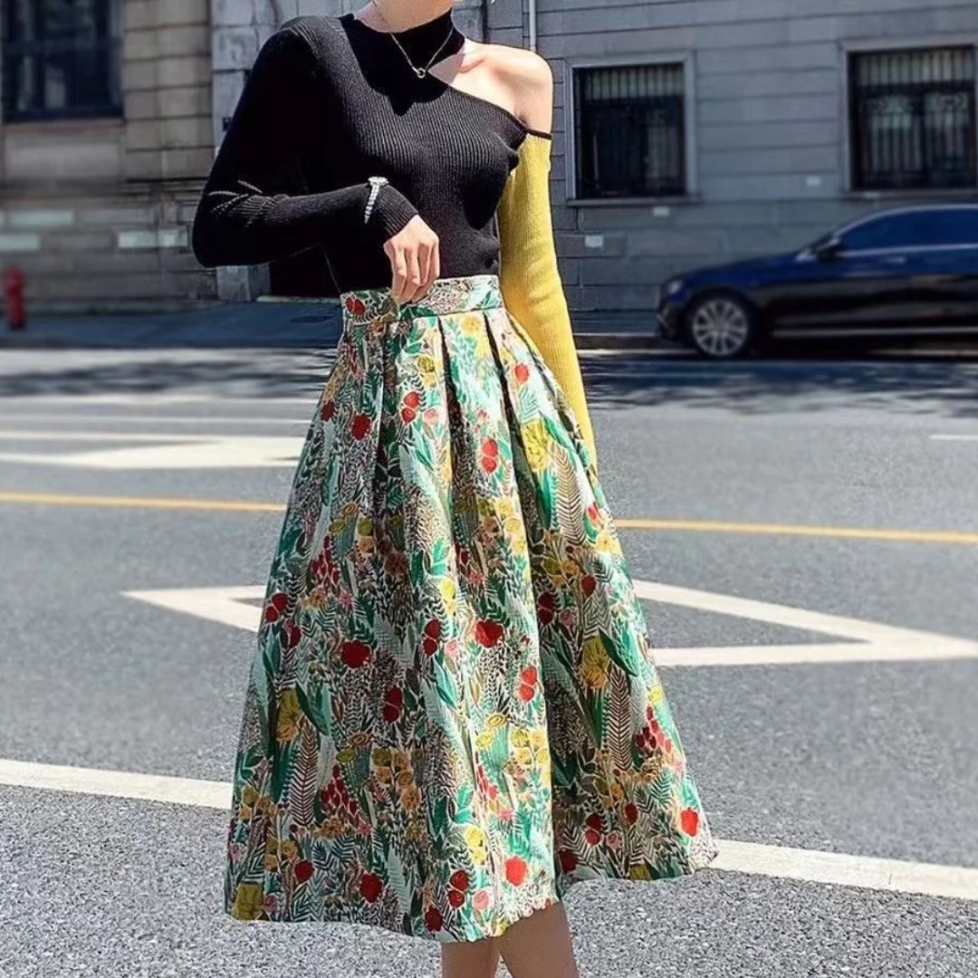 Catherine Traditional Skirt – Vintage Midi Skirt with Floral Embroidery-S-State of Style