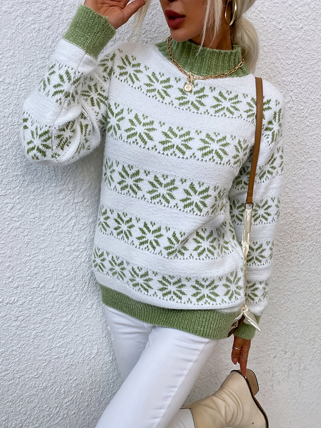 Christmas Pattern Sweater - Holly-Pink-S-State of Style