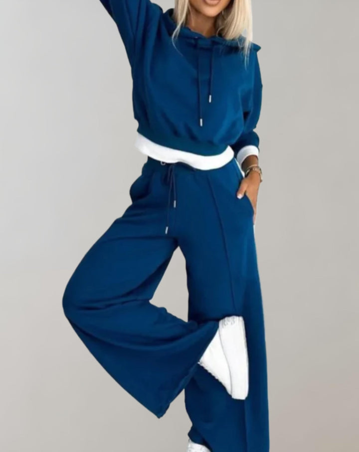 Cléo - Comfy Two-piece Set with Hoodie and Wide Trousers-Blue-S-State of Style