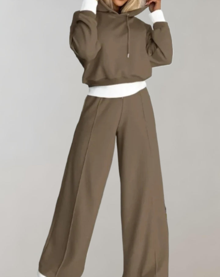 Cléo - Comfy Two-piece Set with Hoodie and Wide Trousers-Brown-S-State of Style