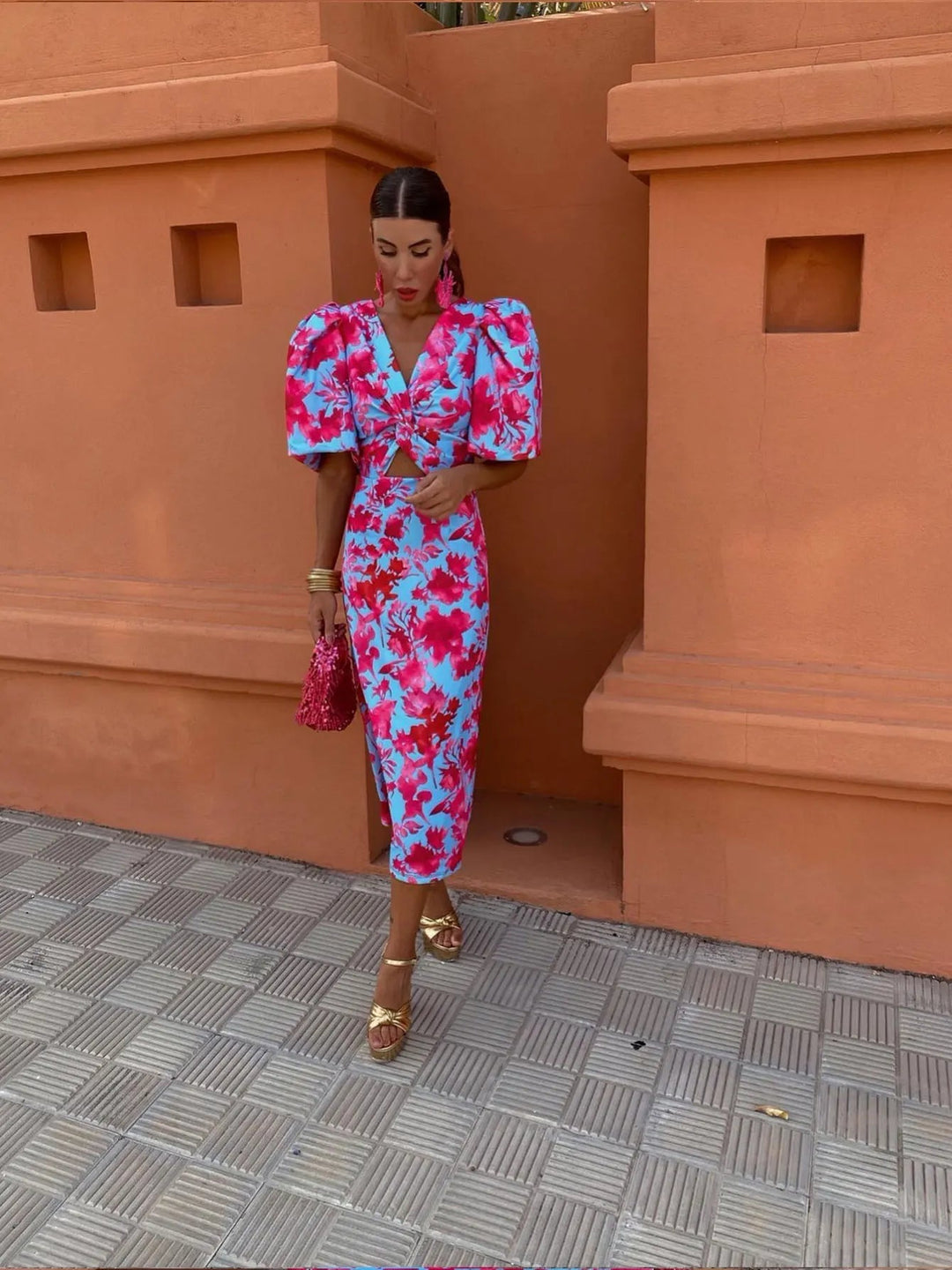 Colourful ladies' dress with pleated sleeves & comfortable cut – Noelia-Pink-L-State of Style