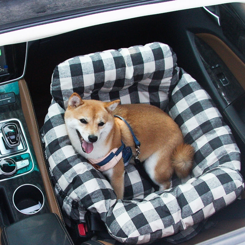 Comfortable Dog Bed for the Car - TravelPaw-Dark Green-State of Style